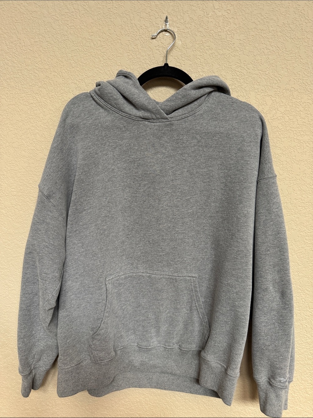 Hollister Gray Oversized Hoodie Size Large Like New